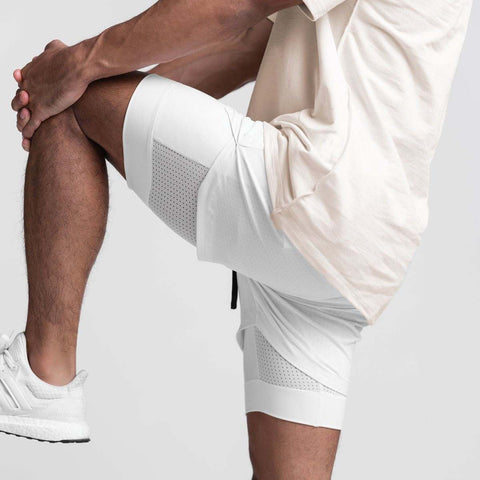 Sports Short with White Beiker
